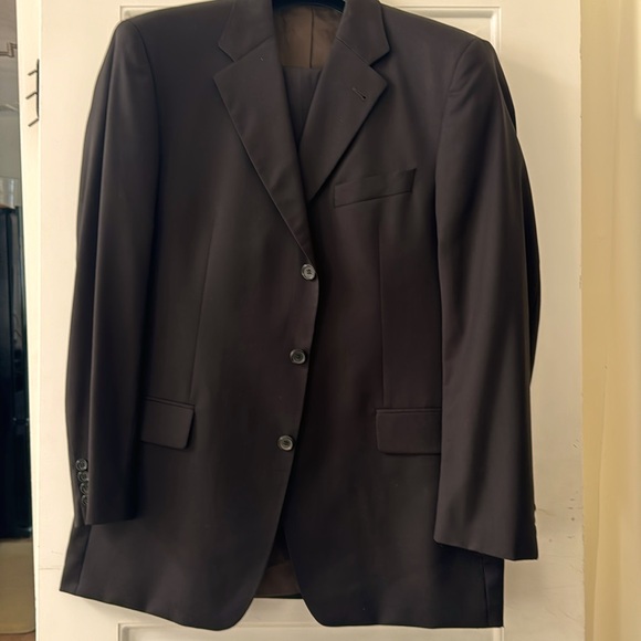 Hugo Boss chocolate brown suit 42 R